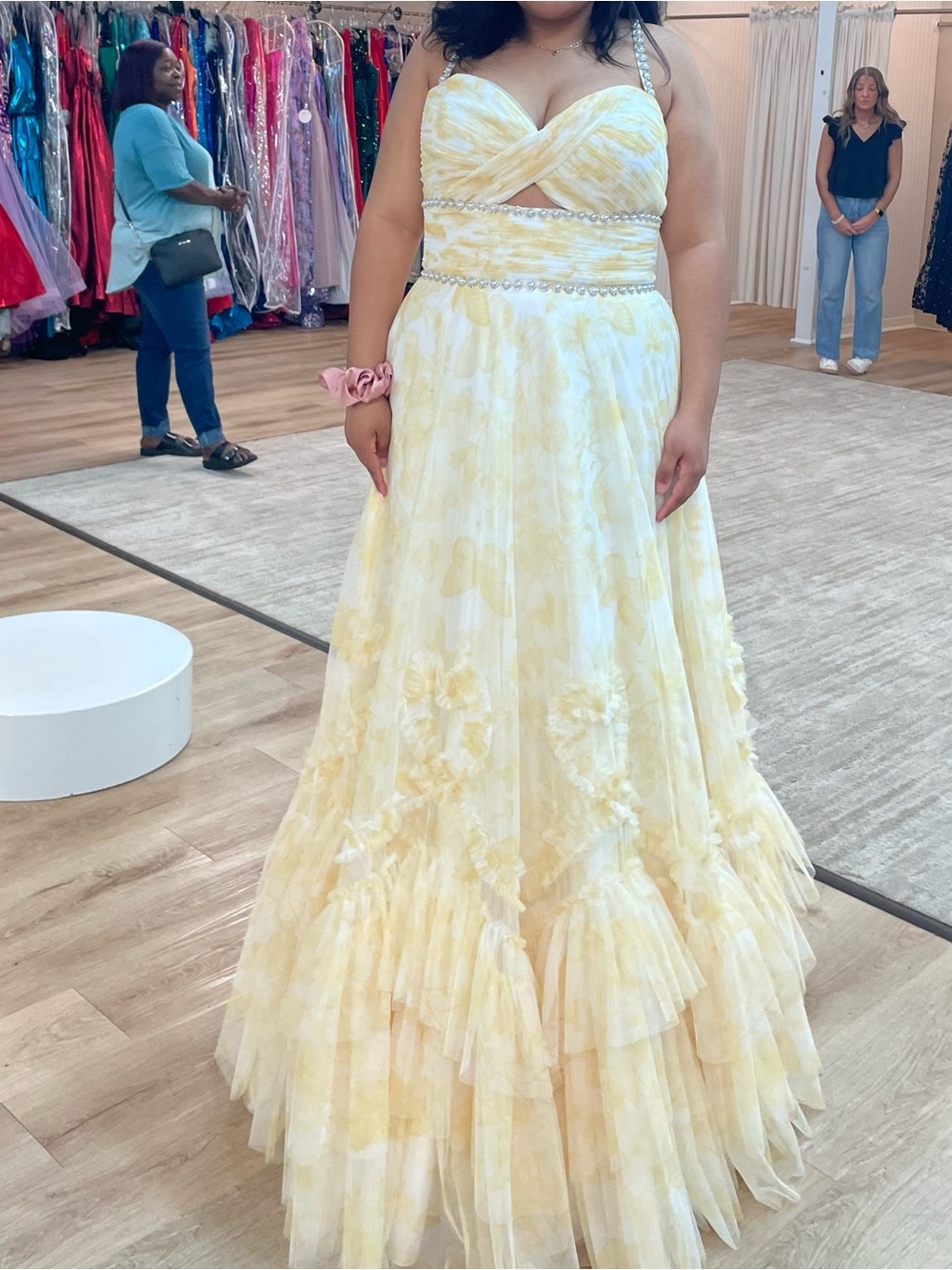 Alyce Paris Pale Yellow Floral Ruffled Prom Gown